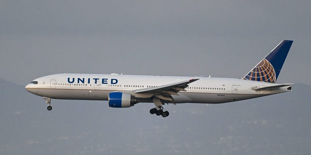 Un vol United entre San Francisco et Hong Kong a rebroussé chemin à cause d’une odeur de brûlé