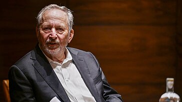 Larry Summers, ex-secrétaire au Trésor, quitte Harvard après des emails liés à Epstein
