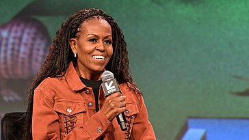 Michelle Obama dit qu’il ne faut pas voir 35 ans comme une limite pour le mariage ou le succès