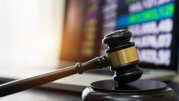 Le litige sur les secrets commerciaux entre Yipit, appuyé par Carlyle, et M Science de Jefferies est clos