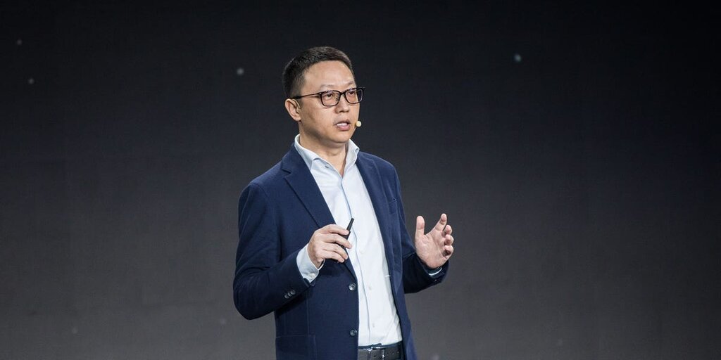 Le PDG d’Alibaba juge qu’il n’y a pas de souci majeur avec une bulle IA et prévoit d’investir massivement
