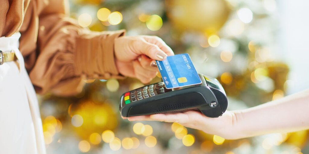 Les consommateurs anticipent une saison festive compliquée avec la hausse continue des prix des cadeaux