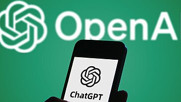 Un jeune ayant quitté le lycée a été embauché par OpenAI et a utilisé ChatGPT pour atteindre un niveau doctoral en IA