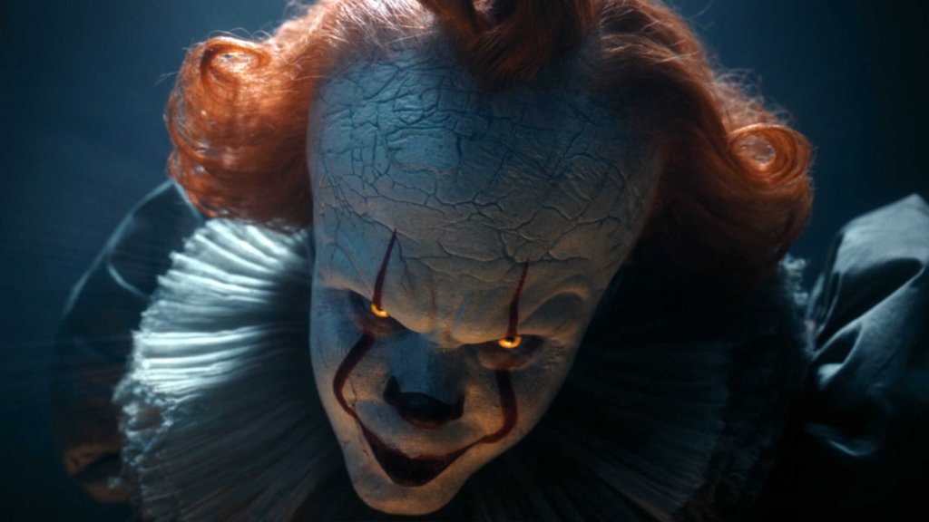 Pennywise à Derry : une version de « It » qui aurait dénaturé l’œuvre de Stephen King