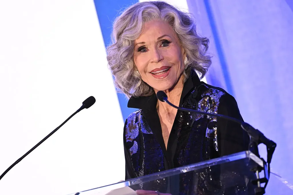 Jane Fonda : son enfance difficile l’a fait douter d’atteindre 30 ans