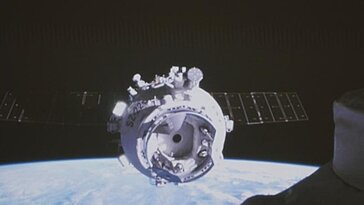 La capsule Shenzhou rejoint la station spatiale, les astronautes chinois évitent le risque d’isolement