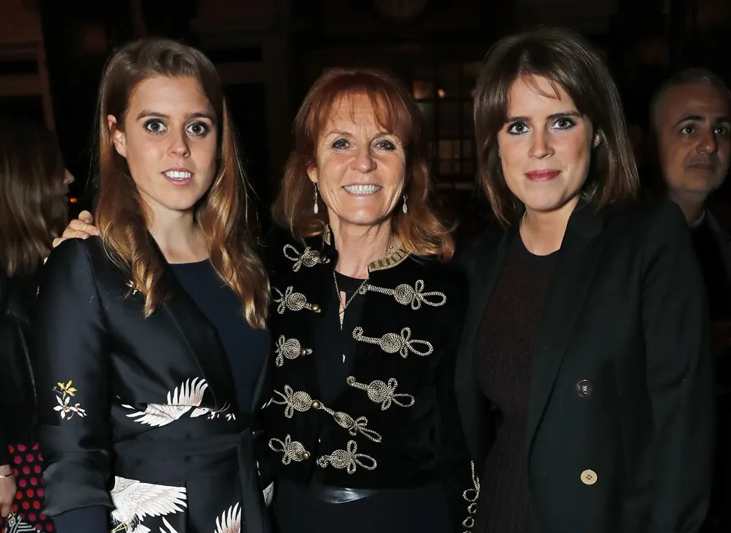 Les princesses Beatrice et Eugenie sont plus déçues par leur mère Sarah Ferguson que par leur père