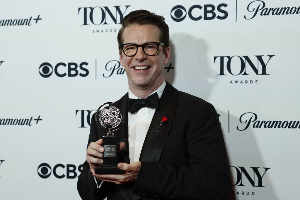 Sean Hayes dans la pièce off-Broadway « The Unknown » : un rôle captivant à découvrir absolument