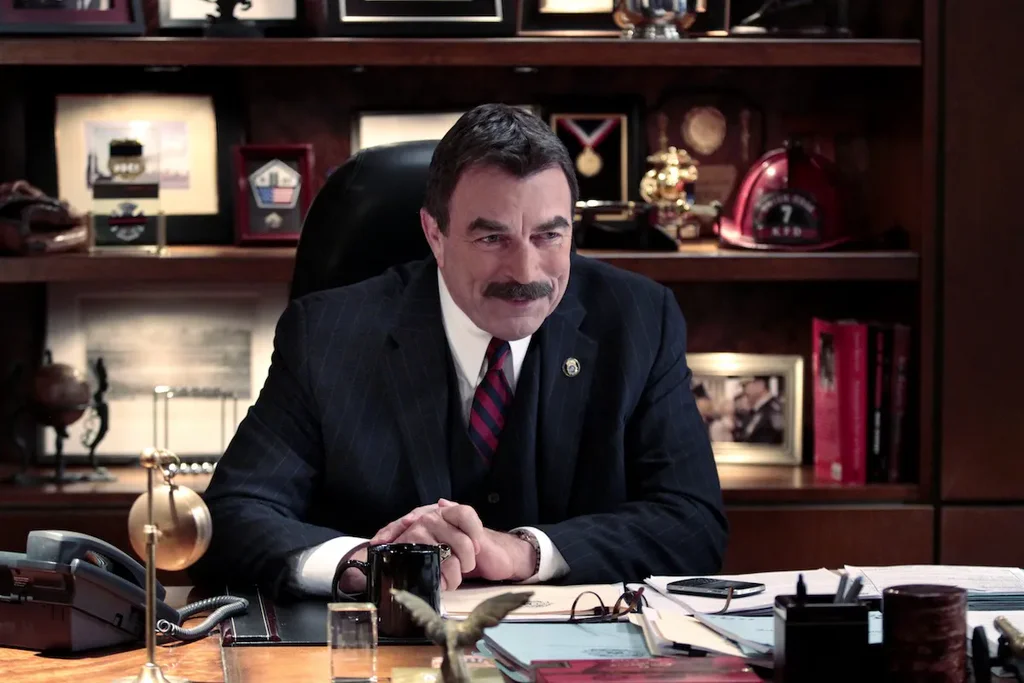 Frank Reagan apparaît dans le spin-off « Boston Blue » : Tom Selleck dément les rumeurs