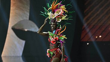 Miss Jamaïque est toujours en soins intensifs après sa grave chute sur scène
