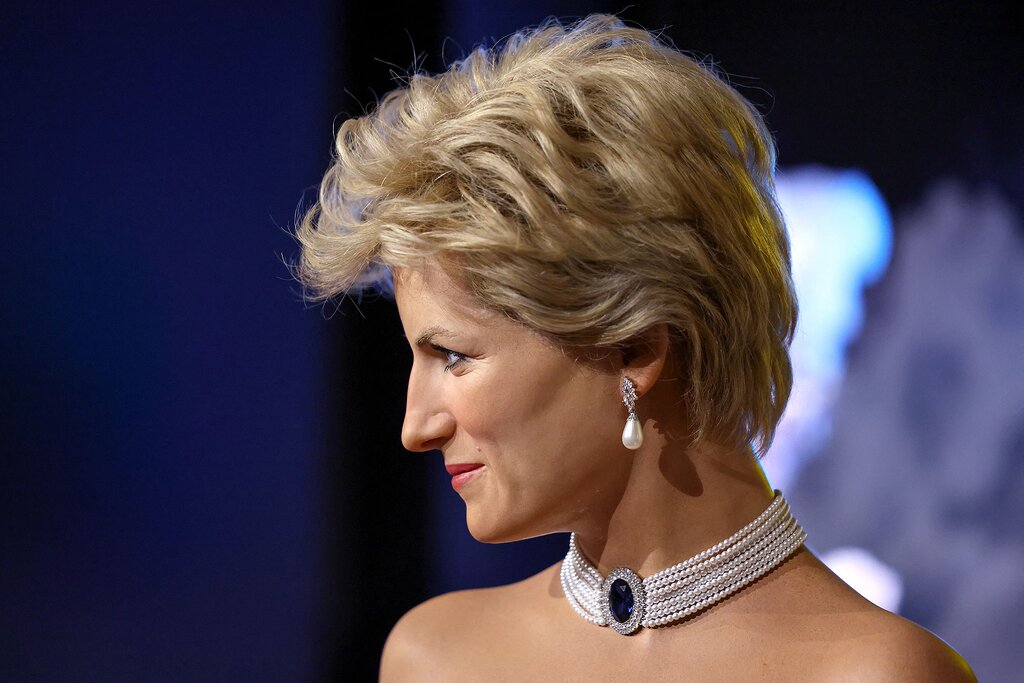 La princesse Diana fait son entrée au Musée Grévin dans une robe iconique La princesse Diana fait son entrée au Musée Grévin dans une robe iconique