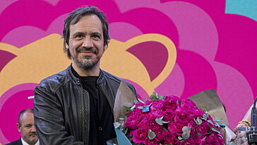 Alexandre Astier est grand-père : sa fille Jeanne a eu son premier enfant
