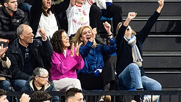 Cristina d’Espagne, émue et fière, assiste au match de son fils Pablo