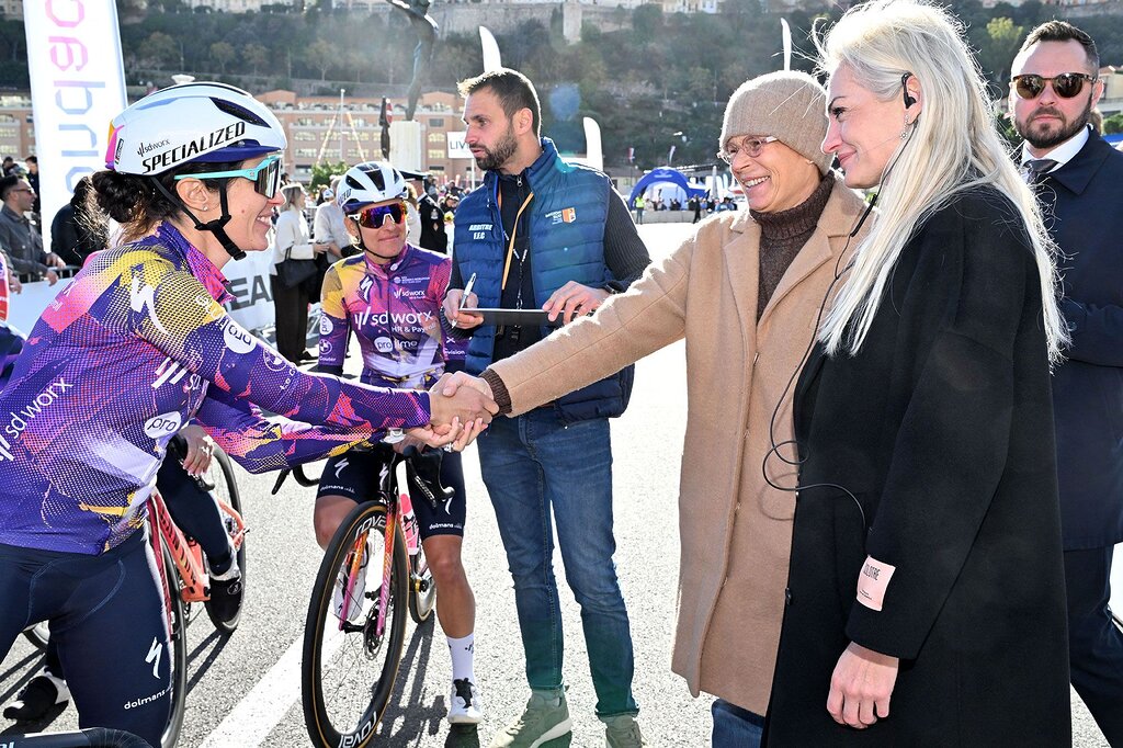 Un frère et une sœur partagent la même passion pour le vélo