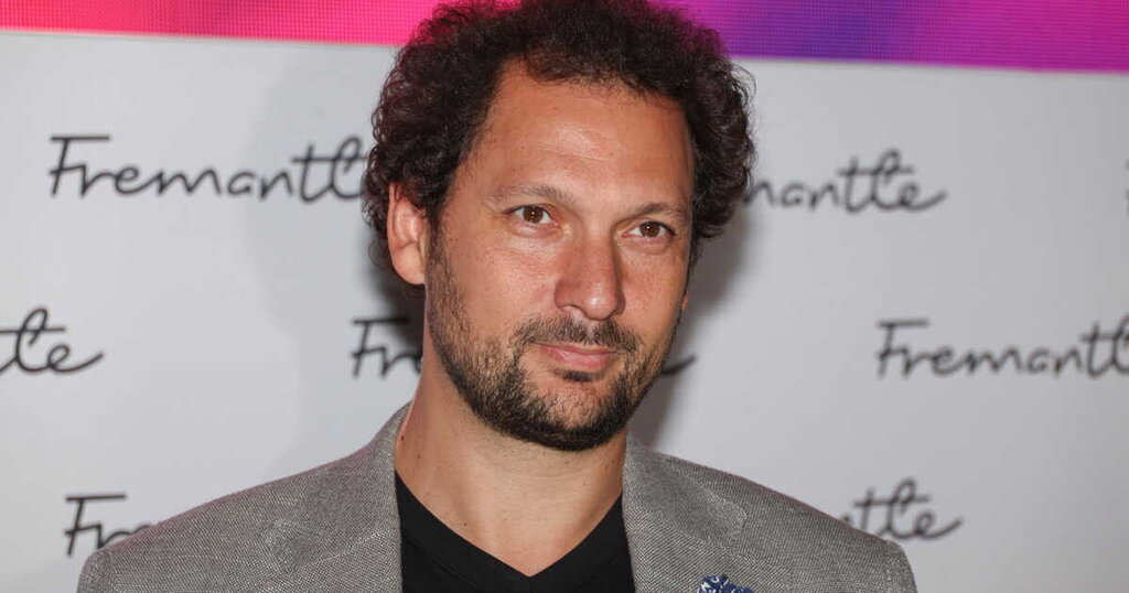 Eric Antoine parle de sa boulimie, partageant sa fatigue et ses obsessions déprimantes Eric Antoine parle de sa boulimie, partageant sa fatigue et ses obsessions déprimantes