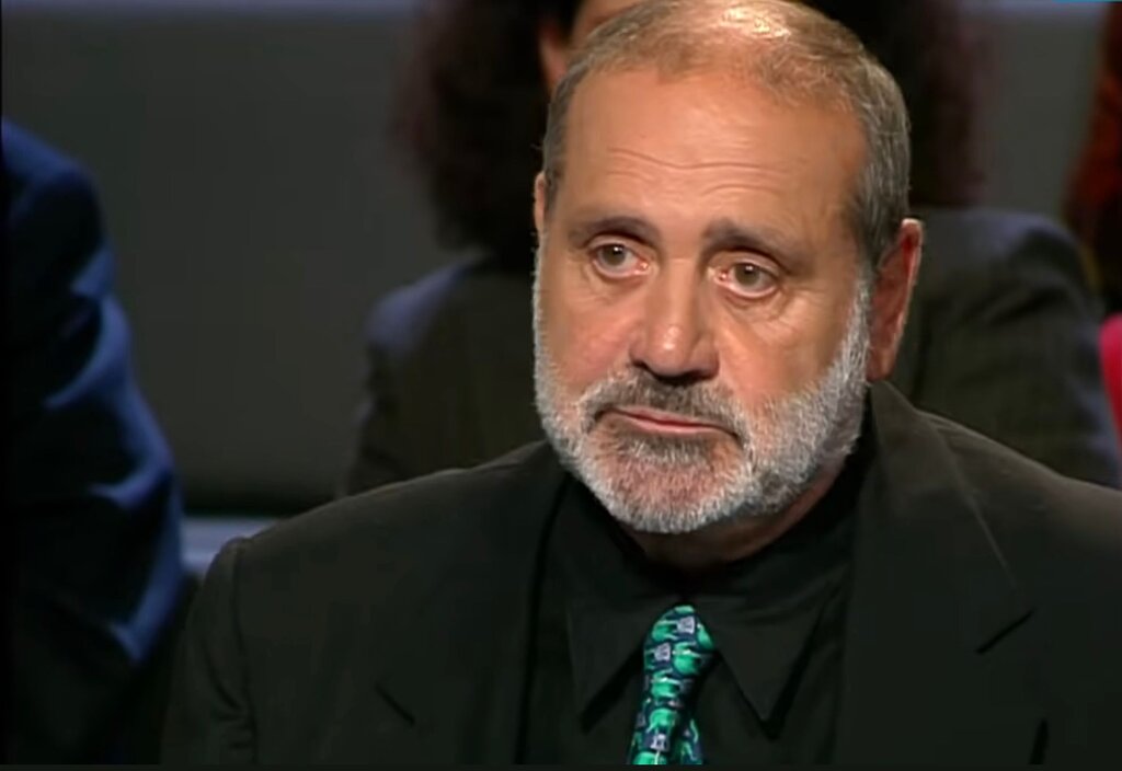 L’improbable contrôle fiscal de Jean Yanne, teinté d’humour et de satire L’improbable contrôle fiscal de Jean Yanne, teinté d’humour et de satire