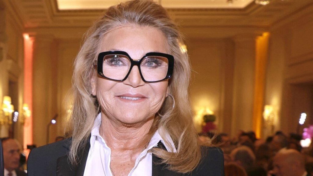 Sheila défend Claude François, son mentor qui l’a toujours soutenue