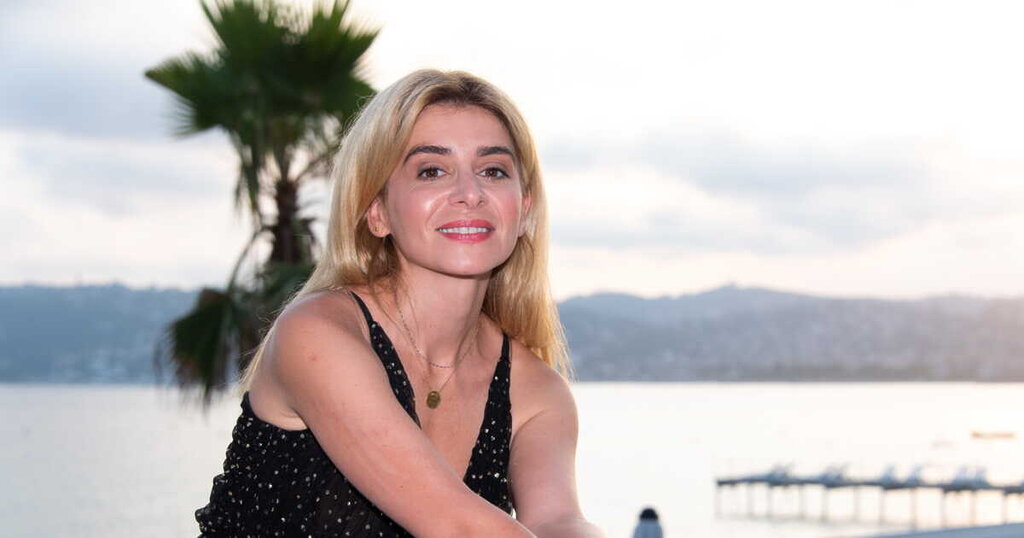 Julie Zenatti parle de ses tensions avec Hélène Ségara pendant Notre-Dame de Paris