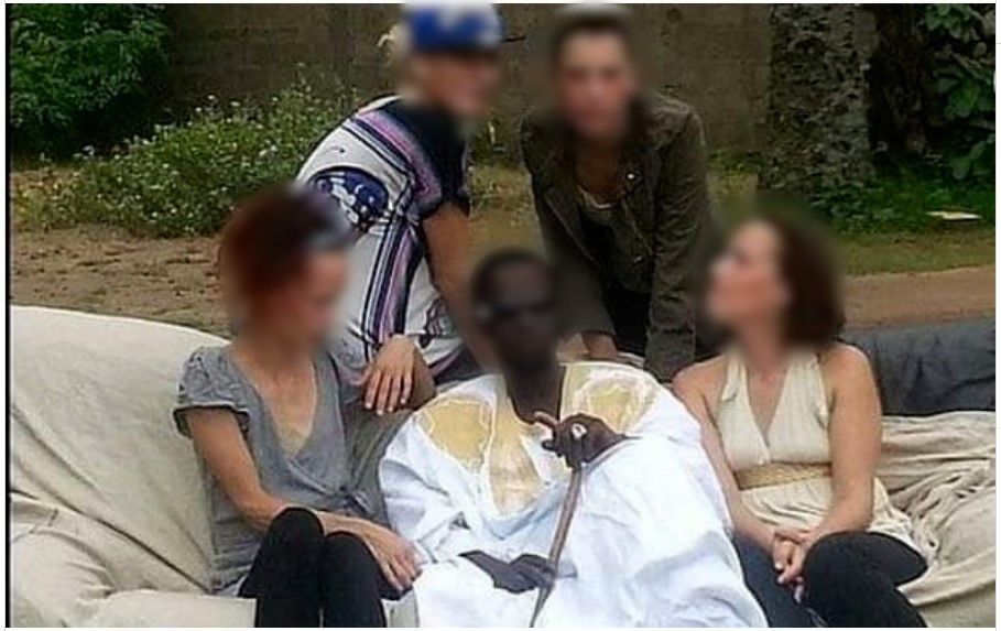 Un gourou est jugé pour torture, violences et actes barbares envers ses 29 enfants Un gourou est jugé pour torture, violences et actes barbares envers ses 29 enfants