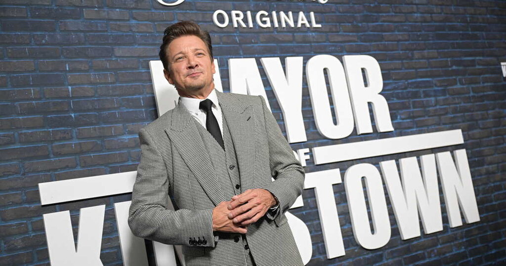Harcèlement sexuel : Jeremy Renner accusé par une réalisatrice disant « Il m’a menacée d’appeler l’immigration » Harcèlement sexuel : Jeremy Renner accusé par une réalisatrice disant « Il m’a menacée d’appeler l’immigration »