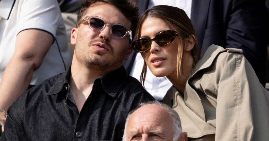 Au Maroc, Iris Mittenaere et Antoine Dupont fêtent un moment spécial en amoureux sous le soleil