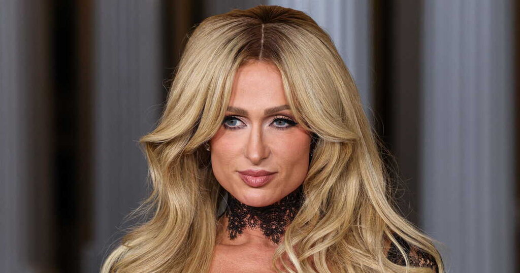 Paris Hilton dément les rumeurs : Ghislaine Maxwell aurait voulu la recruter pour Jeffrey Epstein Paris Hilton dément les rumeurs : Ghislaine Maxwell aurait voulu la recruter pour Jeffrey Epstein