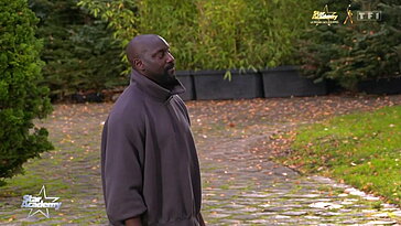 Ladji Doucouré réprimande les élèves sélectionnés de la semaine à la Star Academy