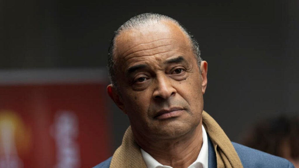 Yannick Noah révèle pourquoi jouer la comédie est plaisant : « J’en ai eu assez de parler de moi »