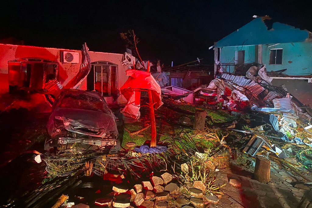 Pendant la COP30 à Rio, une tornade a tué au moins cinq personnes dans le sud du Brésil