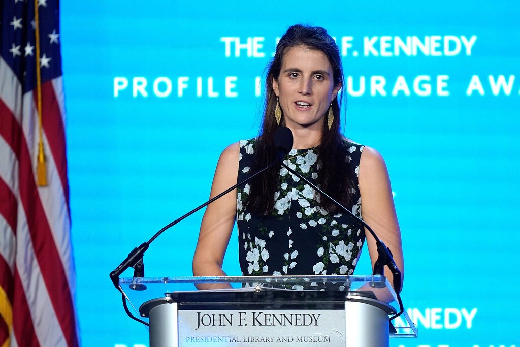 La petite-fille de JFK, émue par son diagnostic de cancer à 35 ans, se confie