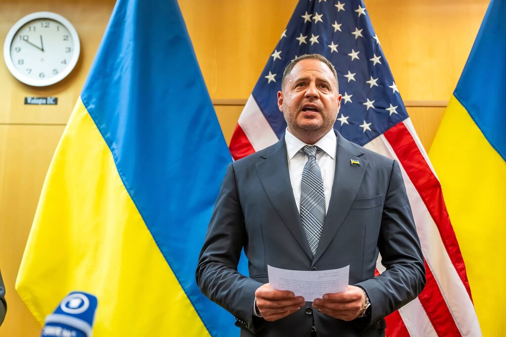 Andriy Yermak, proche conseiller de Zelensky, démissionne après un scandale de corruption