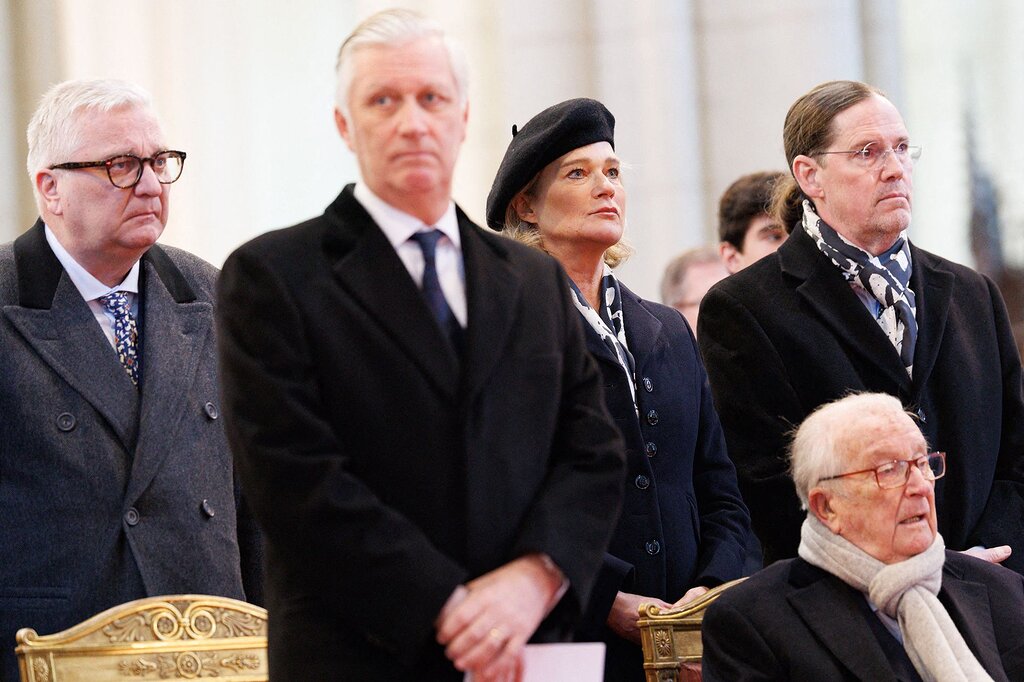 Cinq ans après le procès, Delphine de Belgique est-elle intégrée à la famille royale ? Elle témoigne Cinq ans après le procès, Delphine de Belgique est-elle intégrée à la famille royale ? Elle témoigne