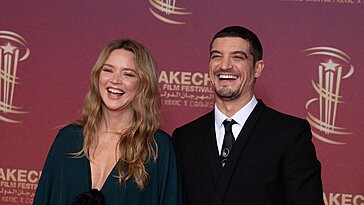 Virginie Efira et Niels Schneider, rayonnants et amoureux sous le soleil de Marrakech