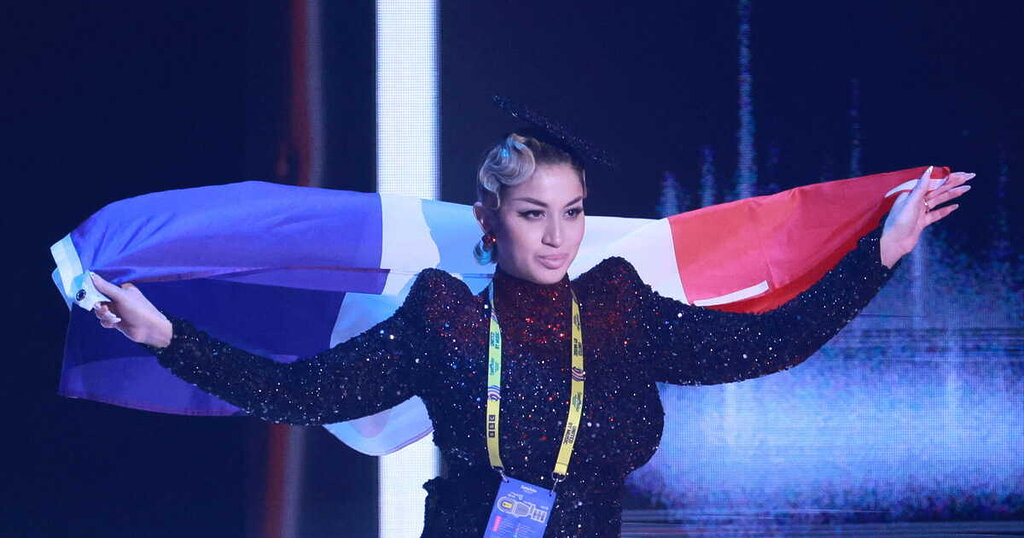 La Zarra parle des défis de la rescolarisation de sa fille après l’Eurovision 2023 La Zarra parle des défis de la rescolarisation de sa fille après l’Eurovision 2023