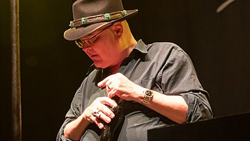 John Popper, du groupe Blues Traveler, évoque ses souvenirs passés