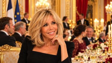 Brigitte Macron, restée seule à Paris, organise un grand banquet diplomatique