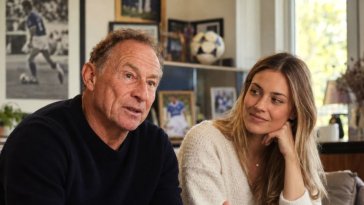Jean-Pierre Papin raconte sa fille Emily autiste : » On a refusé d’écouter les médecins «