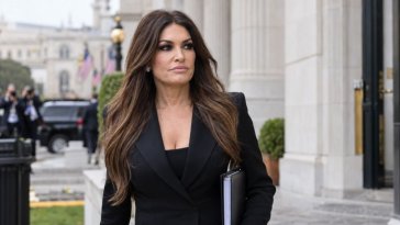 Trump lâche son ancienne belle-fille : Kimberly Guilfoyle poussée à la démission
