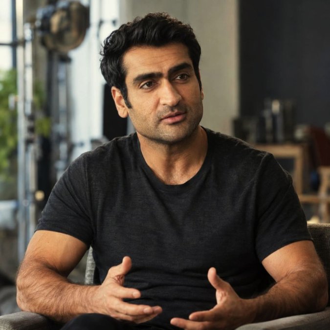 Kumail Nanjiani revient sur les leçons tirées de sa transformation physique intense pour Eternals Kumail Nanjiani revient sur les leçons tirées de sa transformation physique intense pour Eternals