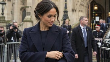 Meghan Markle critiquée par un ancien collaborateur du prince Harry pour ne pas avoir porté sa bague de fiançailles à Nottingham