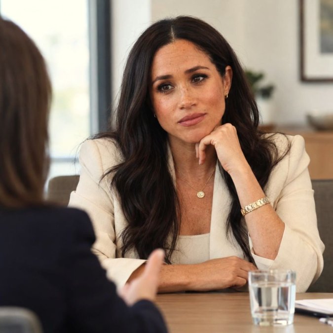 Meghan Markle aurait été » extrêmement impolie » avec des candidats lors d’entretiens, selon une source Meghan Markle aurait été » extrêmement impolie » avec des candidats lors d’entretiens, selon une source