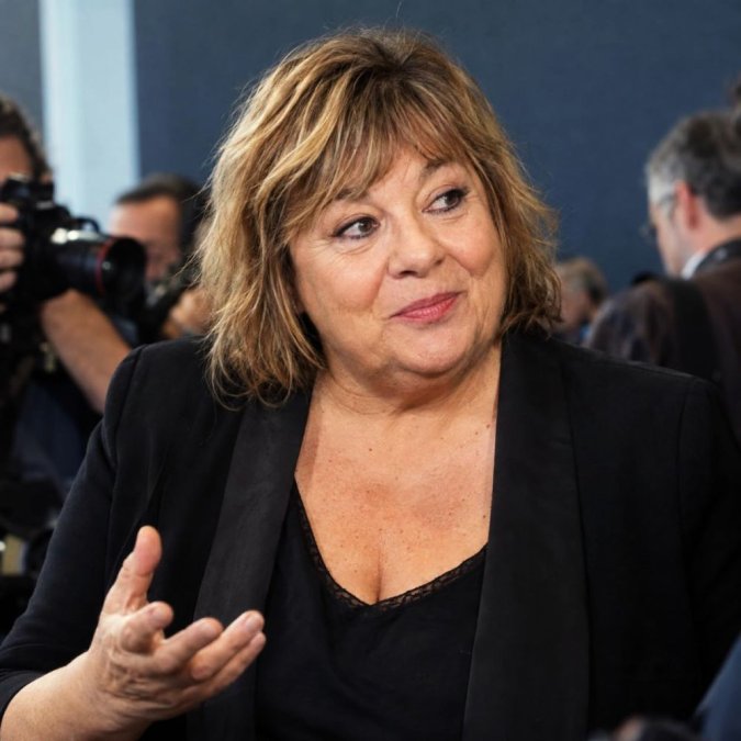 Michèle Bernier, très proche de Mimie Mathy : sa réaction cash à ses propos sur Patrick Bruel Michèle Bernier, très proche de Mimie Mathy : sa réaction cash à ses propos sur Patrick Bruel