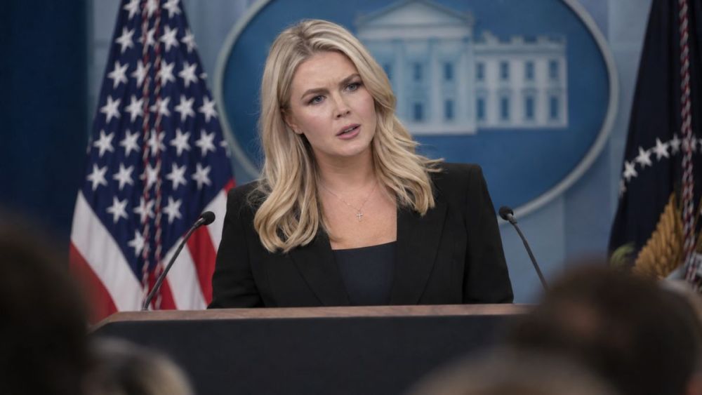 La nouvelle porte-parole de Trump s’est vu demander où elle a passé le barreau : sa réponse intrigue encore plus La nouvelle porte-parole de Trump s’est vu demander où elle a passé le barreau : sa réponse intrigue encore plus