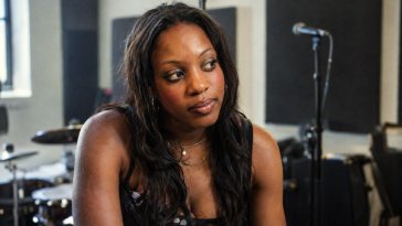 Rachel Chinouriri : » Je crois que j’ai parlé trop vite «